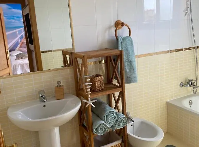 Sun & Exclusive Stars View فيلة لا أوليفا