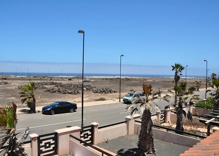 Sun & Exclusive Stars View La Oliva